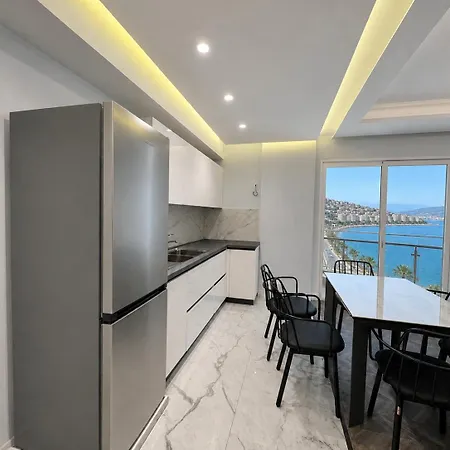 M Place-sea View Appartamento
