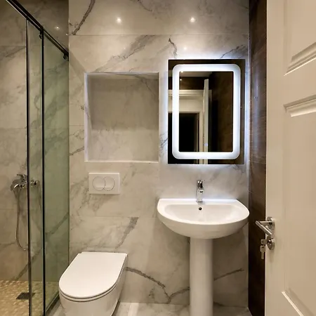 M Place-sea View Appartamento Sarandë